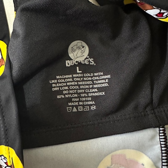 Buc-ee’s Black Logo Swim Top - Picture 5 of 7